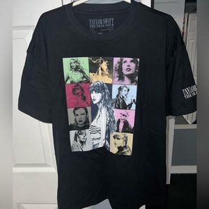 Taylor Swift Eras Tour Black T-shirt XL